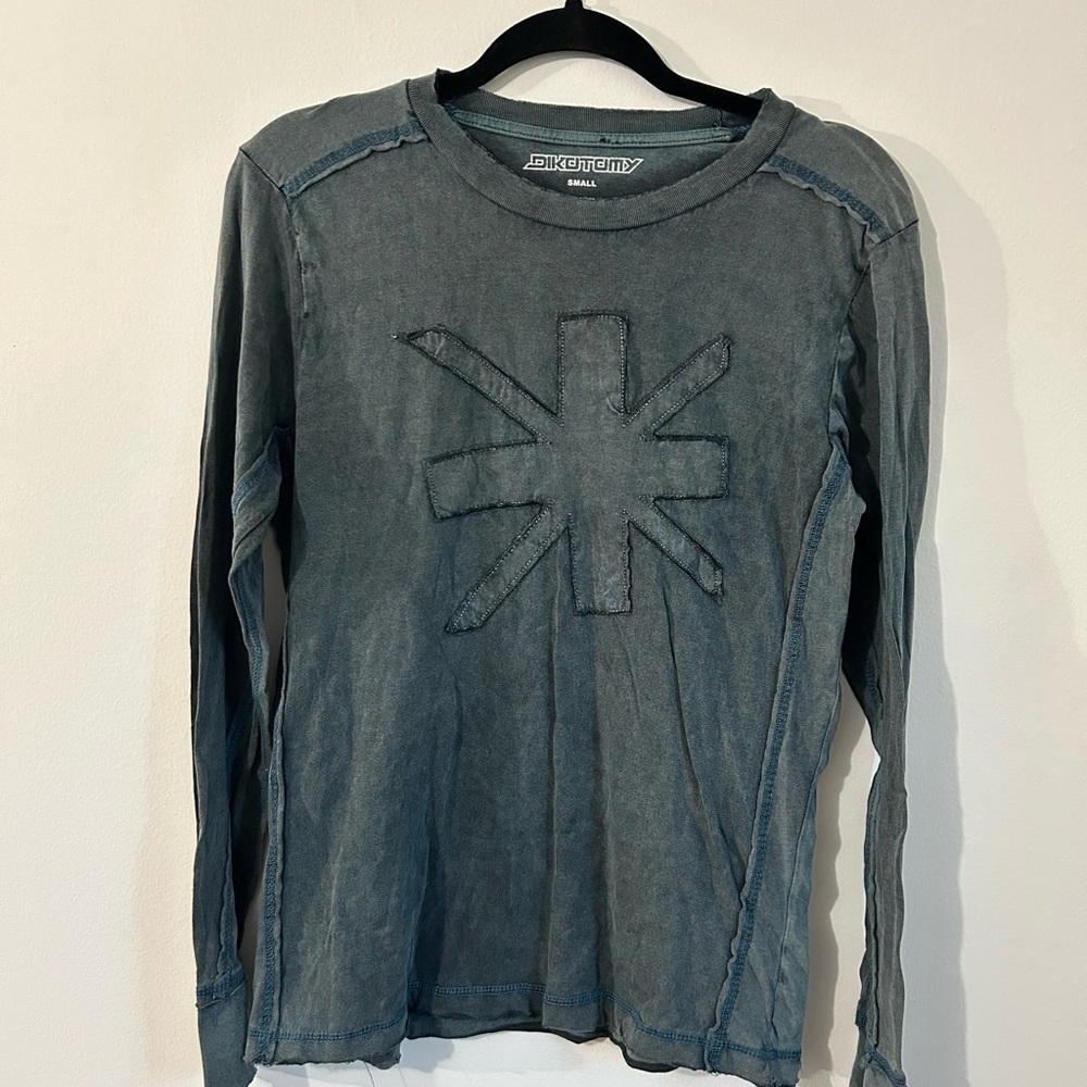 Dikotomy Black Long Sleeve Shirt with Star Stitch Y2K Design